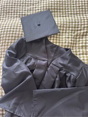 Black Bachelors cap & gown!
